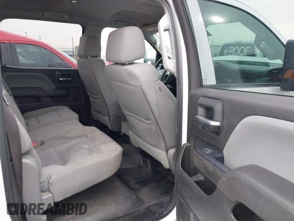 ✅ 2017 Chevrolet Silverado 2500HD Work Truck • VIN: 1GC1KUEY0HF210109 • Lot: 41416787. Listed on IAAI with 102,497 mi. Free auction sales archive from the USA and detailed vehicle history report at DreamBid. Image 8.