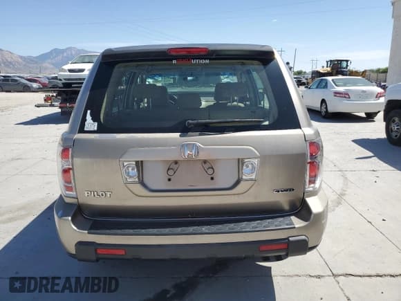 ✅ 2007 Honda Pilot LX • VIN: 5FNYF18107B013346 • Lot: 66501645. Listed on Copart with 188,217 mi. Free auction sales archive from the USA and detailed vehicle history report at DreamBid. Image 6.