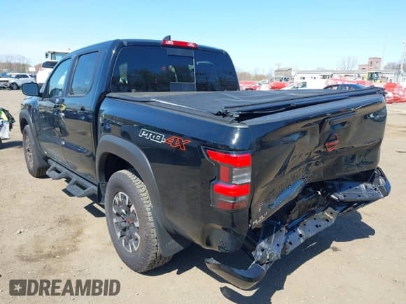 ✅ 2024 Nissan Frontier SV • VIN: 1N6ED1EK8RN656812 • Lot: 42071048. Listed on IAAI with 18,276 mi. Free auction sales archive from the USA and detailed vehicle history report at DreamBid. Image 6.