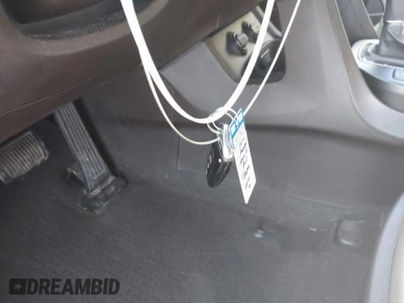 ✅ 2016 Hyundai Santa Fe • VIN: 5XYZU3LB9GG324465 • Lot: 43306461. Wystawiony na IAAI z przebiegiem 93 113 mil. Bezpłatny archiwum sprzedaży aukcyjnych z USA i szczegółowy raport historii pojazdu na DreamBid. Zdjęcie 11.