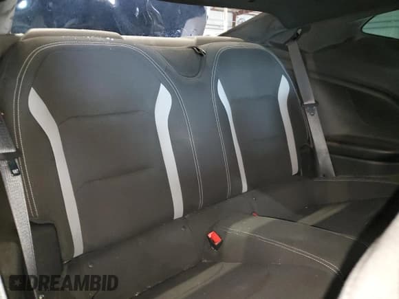 ✅ 2019 Chevrolet Camaro 1LS • VIN: 1G1FB1RX7K0147552 • Lot: 71318765. Listed on Copart with 82,868 mi. Free auction sales archive from the USA and detailed vehicle history report at DreamBid. Image 10.