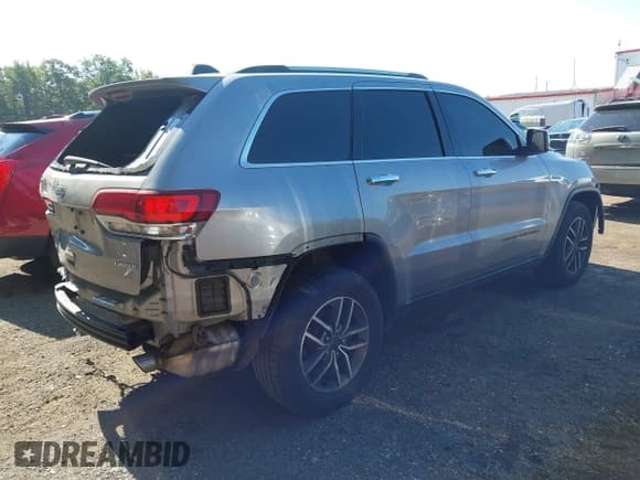 ✅ 2021 Jeep Grand Cherokee Limited • VIN: 1C4RJFBG3MC513572 • Лот: 43158982. Опубликован ранее на IAAI с пробегом 101 641 миль. Бесплатный доступ к архиву аукционных продаж из США и подробный отчёт об истории автомобиля на DreamBid. Изображение 4.