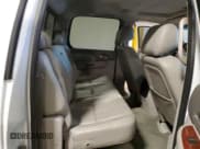 ✅ 2010 Chevrolet Silverado 1500 LTZ • VIN: 3GCRKTE36AG128763 • Лот: 75653394. Опубликован ранее на Copart с пробегом 194 947 миль. Бесплатный доступ к архиву аукционных продаж из США и подробный отчёт об истории автомобиля на DreamBid. Изображение 10.