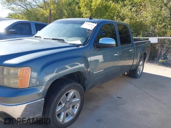 ✅ 2013 GMC Sierra 1500 SLE • VIN: 3GTP2VE7XDG165809 • Лот: 43502534. Опубликован ранее на IAAI с пробегом 205 496 миль. Бесплатный доступ к архиву аукционных продаж из США и подробный отчёт об истории автомобиля на DreamBid. Изображение 6.