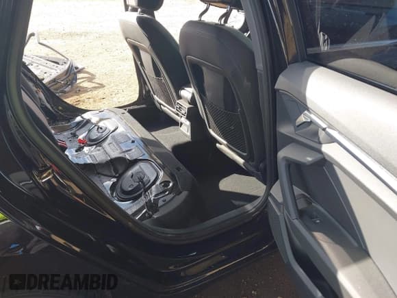 ✅ 2022 Audi A3 Premium • VIN: WAUGUDGYXNA088012 • Lot: 42030863. Listed on IAAI with 34,752 mi. Free auction sales archive from the USA and detailed vehicle history report at DreamBid. Image 8.