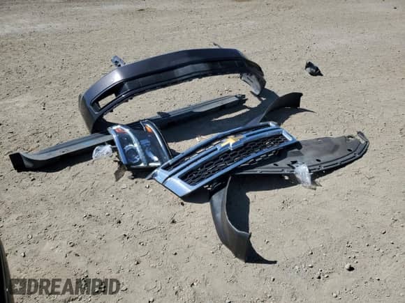 2016 Chevrolet Suburban LS z VIN 1GNSCGKC2GR209107, wystawiony jako Copart lot #67632005 z przebiegiem 199 422 mil mil oraz Szkoda całkowita • Salvage title. Historia ofert i sprzedaży dostępna na DreamBid. Obrazek 13.