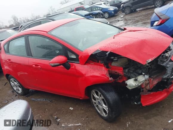 ✅ 2014 Ford Fiesta SE • VIN: 3FADP4EJ7EM121480 • Lot: 43777218. Wystawiony na IAAI z przebiegiem Nie podano. Bezpłatny archiwum sprzedaży aukcyjnych z USA i szczegółowy raport historii pojazdu na DreamBid. Zdjęcie 12.