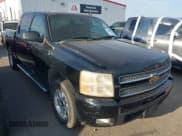 ✅ 2013 Chevrolet Silverado 1500 LTZ • VIN: 3GCPKTE76DG117289 • Lot: 43080431. Wystawiony na IAAI z przebiegiem 264 514 mil. Bezpłatny archiwum sprzedaży aukcyjnych z USA i szczegółowy raport historii pojazdu na DreamBid. Zdjęcie 1.