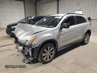 2013 Mitsubishi Outlander LE with VIN 4A4AR5AU6DE016472, listed as a Copart auction lot 64132435 with Not provided miles and Salvage title. Bid and sale history available at DreamBid. Image 1.