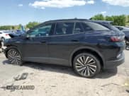 ✅ 2024 Volkswagen ID.4 Pro • VIN: 1V2DSPE80RC002750 • Lot: 61953395. Wystawiony na Copart z przebiegiem Nie podano. Bezpłatny archiwum sprzedaży aukcyjnych z USA i szczegółowy raport historii pojazdu na DreamBid. Zdjęcie 2.