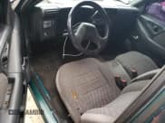 ✅ 1994 Chevrolet S-10 • VIN: 1GCCS14Z9R8130718 • Лот: 48229205. Опубликован ранее на Copart с пробегом 184 793 миль. Бесплатный доступ к архиву аукционных продаж из США и подробный отчёт об истории автомобиля на DreamBid. Изображение 8.