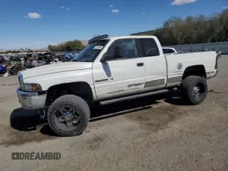 ✅ 1997 Dodge 2500 • VIN: 3B7KF23ZXVM535810 • Lot: 55181585. Listed on Copart with 189,621 mi. Free auction sales archive from the USA and detailed vehicle history report at DreamBid. Image 1.