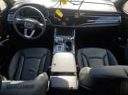 ✅ 2024 Audi Q7 Premium Plus • VIN: WA1LCBF75RD005473 • Лот: 86640385. Опубликован ранее на Copart с пробегом 33 430 миль. Бесплатный доступ к архиву аукционных продаж из США и подробный отчёт об истории автомобиля на DreamBid. Изображение 8.