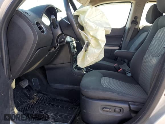 ✅ 2009 Chevrolet HHR 2LT • VIN: 3GNCA53V69S569768 • Lot: 42040165. Listed on Copart with 210,721 mi. Free auction sales archive from the USA and detailed vehicle history report at DreamBid. Image 7.