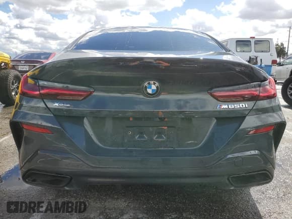 ✅ 2025 BMW 8 Series M850i • VIN: WBAGV8C07SCT18237 • Лот: 49277375. Опубликован ранее на Copart с пробегом 750 миль. Бесплатный доступ к архиву аукционных продаж из США и подробный отчёт об истории автомобиля на DreamBid. Изображение 6.