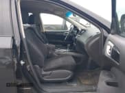 ✅ 2015 Nissan Pathfinder SL • VIN: 5N1AR2MM8FC633321 • Lot: 42521818. Listed on IAAI with 180,279 mi. Free auction sales archive from the USA and detailed vehicle history report at DreamBid. Image 5.