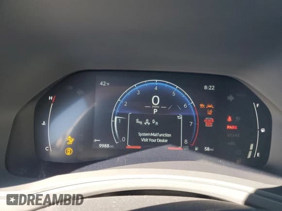 ✅ 2025 Toyota Highlander Platinum • VIN: 5TDAAAB58SS101951 • Lot: 86878125. Wystawiony na Copart z przebiegiem 9 988 mil. Bezpłatny archiwum sprzedaży aukcyjnych z USA i szczegółowy raport historii pojazdu na DreamBid. Zdjęcie 9.