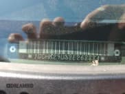 ✅ 2002 Chevrolet Silverado 2500HD LS • VIN: 1GCHK29U32E268884 • Лот: 69916615. Опубликован ранее на Copart с пробегом 272 541 миль. Бесплатный доступ к архиву аукционных продаж из США и подробный отчёт об истории автомобиля на DreamBid. Изображение 13.