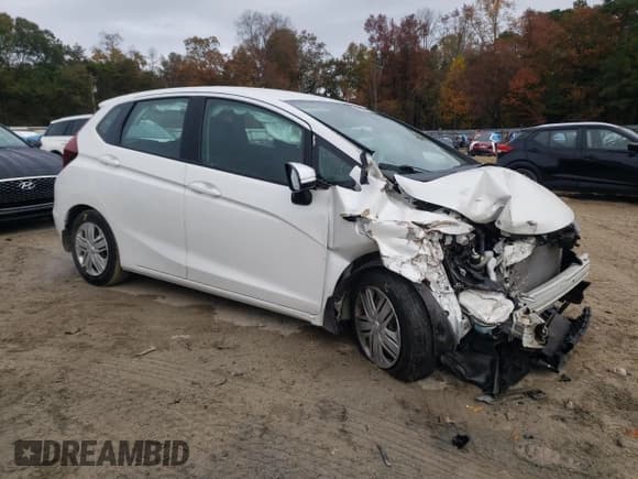 ✅ 2019 Honda Fit LX • VIN: 3HGGK5H45KM736527 • Lot: 90628515. Listed on Copart with 30,400 mi. Free auction sales archive from the USA and detailed vehicle history report at DreamBid. Image 4.