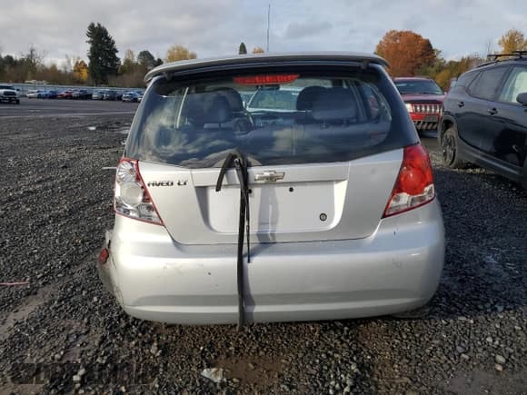 ✅ 2006 Chevrolet Aveo LT • VIN: KL1TG666X6B509914 • Lot: 79578934. Wystawiony na Copart z przebiegiem 110 157 mil. Bezpłatny archiwum sprzedaży aukcyjnych z USA i szczegółowy raport historii pojazdu na DreamBid. Zdjęcie 6.