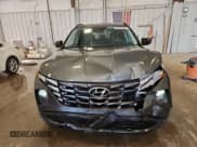 ✅ 2022 Hyundai Tucson N Line • VIN: KM8JFCAE5NU164192 • Lot: 90493345. Wystawiony na Copart z przebiegiem 38 689 mil. Bezpłatny archiwum sprzedaży aukcyjnych z USA i szczegółowy raport historii pojazdu na DreamBid. Zdjęcie 5.