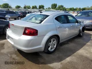 ✅ 2011 Dodge Avenger Mainstreet • VIN: 1B3BD1FB0BN528334 • Лот: 65401164. Опубликован ранее на Copart с пробегом 186 014 миль. Бесплатный доступ к архиву аукционных продаж из США и подробный отчёт об истории автомобиля на DreamBid. Изображение 3.