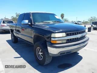 1999 Chevrolet Silverado 1500 LS с VIN 2GCEC19T9X1185826, выставлен на аукционе IAAI как лот 42780951 с пробегом 316 770 миль миль и . История ставок и продаж доступна на DreamBid. Изображение 1.