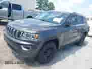 2020 Jeep Grand Cherokee Altitude z VIN 1C4RJEAG0LC182573, wystawiony jako IAAI lot #42623128 z przebiegiem 106 817 mil mil oraz . Historia ofert i sprzedaży dostępna na DreamBid. Obrazek 2.