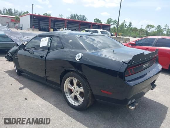 ✅ 2012 Dodge Challenger R/T • VIN: 2C3CDYBT5CH286004 • Lot: 40277418. Wystawiony na IAAI z przebiegiem Nie podano. Bezpłatny archiwum sprzedaży aukcyjnych z USA i szczegółowy raport historii pojazdu na DreamBid. Zdjęcie 3.