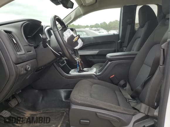 ✅ 2022 Chevrolet Colorado 2WD LT • VIN: 1GCHSCEA8N1247591 • Lot: 67939765. Listed on Copart with 32,623 mi. Free auction sales archive from the USA and detailed vehicle history report at DreamBid. Image 7.