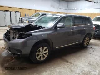 ✅ 2012 Toyota Highlander SE • VIN: 5TDBK3EH3CS133064 • Lot: 86669165. Listed on Copart with 203,801 mi. Free auction sales archive from the USA and detailed vehicle history report at DreamBid. Image 1.