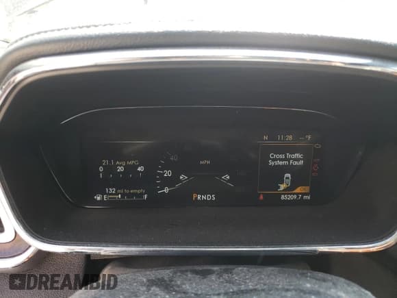 ✅ 2019 Lincoln Continental Select • VIN: 1LN6L9TK3K5600306 • Лот: 51040225. Опубликован ранее на Copart с пробегом 85 209 миль. Бесплатный доступ к архиву аукционных продаж из США и подробный отчёт об истории автомобиля на DreamBid. Изображение 9.