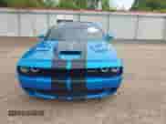 2016 Dodge Challenger SRT Hellcat z VIN 2C3CDZC90GH254687, wystawiony jako IAAI lot #43057103 z przebiegiem 54 293 mil mil oraz . Historia ofert i sprzedaży dostępna na DreamBid. Obrazek 12.