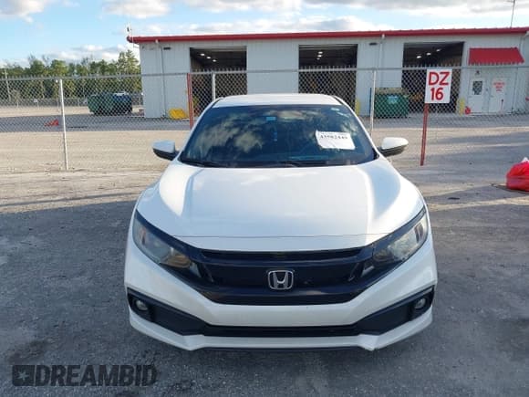 ✅ 2020 Honda Civic Sport • VIN: 19XFC2F85LE005197 • Lot: 43582449. Wystawiony na IAAI z przebiegiem 41 657 mil. Bezpłatny archiwum sprzedaży aukcyjnych z USA i szczegółowy raport historii pojazdu na DreamBid. Zdjęcie 6.