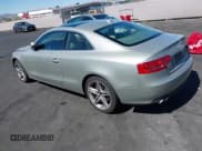 ✅ 2010 Audi A5 • VIN: WAULFBFR0AA030914 • Lot: 42507810. Wystawiony na IAAI z przebiegiem 164 323 mil. Bezpłatny archiwum sprzedaży aukcyjnych z USA i szczegółowy raport historii pojazdu na DreamBid. Zdjęcie 3.