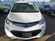 ✅ 2019 Chevrolet Bolt EV Premier • VIN: 1G1FZ6S06K4104982 • Lot: 41620498. Wystawiony na IAAI z przebiegiem 49 580 mil. Bezpłatny archiwum sprzedaży aukcyjnych z USA i szczegółowy raport historii pojazdu na DreamBid. Zdjęcie 12.