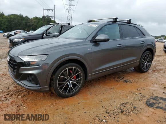 ✅ 2021 Audi Q8 Prestige • VIN: WA1FVAF14MD003297 • Lot: 84625125. Wystawiony na Copart z przebiegiem 112 223 mil. Bezpłatny archiwum sprzedaży aukcyjnych z USA i szczegółowy raport historii pojazdu na DreamBid. Zdjęcie 1.