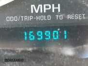 ✅ 2003 GMC Sonoma SLS • VIN: 1GTCS19X638129914 • Lot: 42048299. Wystawiony na IAAI z przebiegiem 169 901 mil. Bezpłatny archiwum sprzedaży aukcyjnych z USA i szczegółowy raport historii pojazdu na DreamBid. Zdjęcie 7.