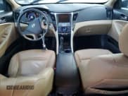 ✅ 2013 Hyundai Sonata SE • VIN: 5NPEC4AC7DH597864 • Lot: 71819084. Listed on Copart with 148,865 mi. Free auction sales archive from the USA and detailed vehicle history report at DreamBid. Image 8.