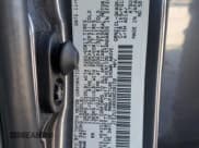 ✅ 2005 Toyota 4Runner SR5 • VIN: JTEZU14R658028108 • Lot: 90074365. Wystawiony na Copart z przebiegiem 251 917 mil. Bezpłatny archiwum sprzedaży aukcyjnych z USA i szczegółowy raport historii pojazdu na DreamBid. Zdjęcie 12.