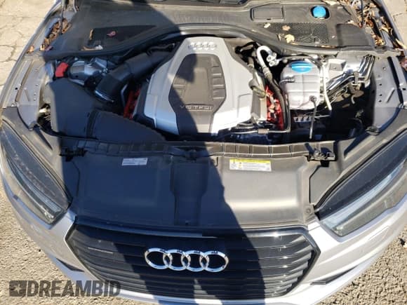 ✅ 2018 Audi A7 • VIN: WAUW3BFC8JN090059 • Lot: 42802324. Wystawiony na Copart z przebiegiem 60 752 mil. Bezpłatny archiwum sprzedaży aukcyjnych z USA i szczegółowy raport historii pojazdu na DreamBid. Zdjęcie 11.