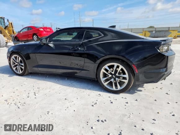 ✅ 2020 Chevrolet Camaro 1LT • VIN: 1G1FB1RX2L0130644 • Lot: 61681545. Wystawiony na Copart z przebiegiem 74 016 mil. Bezpłatny archiwum sprzedaży aukcyjnych z USA i szczegółowy raport historii pojazdu na DreamBid. Zdjęcie 2.
