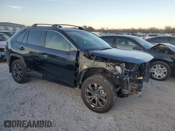 ✅ 2025 Toyota RAV4 Hybrid XLE Premium • VIN: 4T3B6RFV2SU178201 • Lot: 90923555. Listed on Copart with 5,206 mi. Free auction sales archive from the USA and detailed vehicle history report at DreamBid. Image 4.