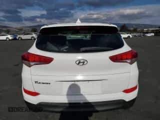 2018 Hyundai Tucson SEL z VIN KM8J33A47JU629338, wystawiony jako Copart lot #81965825 z przebiegiem 87 818 mil mil oraz Szkoda całkowita • Salvage title. Historia ofert i sprzedaży dostępna na DreamBid. Obrazek 6.