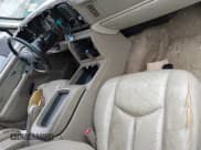 ✅ 2003 Chevrolet Suburban LT • VIN: 3GNGK26U63G271392 • Лот: 39996881. Опубликован ранее на IAAI с пробегом 209 745 миль. Бесплатный доступ к архиву аукционных продаж из США и подробный отчёт об истории автомобиля на DreamBid. Изображение 5.