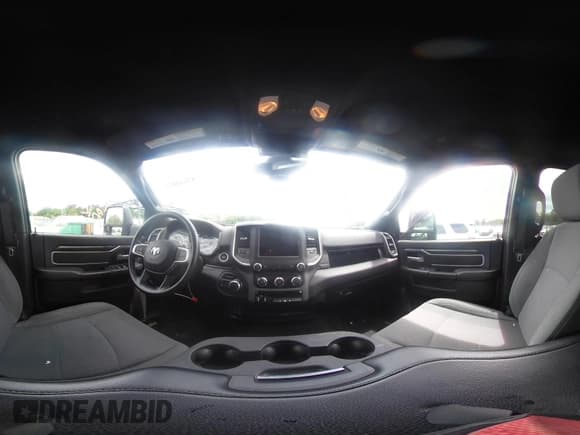 ✅ 2024 Ram 2500 Big Horn • VIN: 3C6UR5DJ6RG303615 • Lot: 42648825. Listed on IAAI with 35,078 mi. Free auction sales archive from the USA and detailed vehicle history report at DreamBid. Image 19.