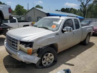 ✅ 2010 GMC Sierra 1500 SLE • VIN: 1GTSKVE31AZ199009 • Lot: 62877685. Listed on Copart with 221,712 mi. Free auction sales archive from the USA and detailed vehicle history report at DreamBid. Image 1.