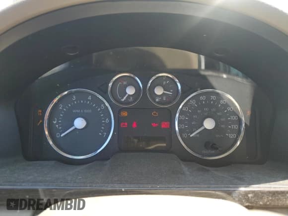 ✅ 2006 Mercury Montego Luxury • VIN: 1MEHM41106G617788 • Lot: 64027505. Listed on Copart with Not provided. Free auction sales archive from the USA and detailed vehicle history report at DreamBid. Image 9.