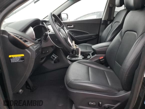 ✅ 2018 Hyundai Santa Fe Limited • VIN: 5XYZUDLA1JG556353 • Лот: 81282344. Опубликован ранее на Copart с пробегом 89 677 миль. Бесплатный доступ к архиву аукционных продаж из США и подробный отчёт об истории автомобиля на DreamBid. Изображение 7.