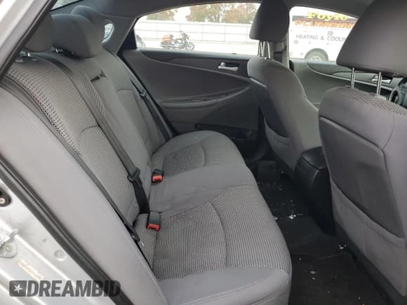 ✅ 2011 Hyundai Sonata GLS • VIN: 5NPEB4AC8BH032071 • Lot: 77224774. Listed on Copart with 264,216 mi. Free auction sales archive from the USA and detailed vehicle history report at DreamBid. Image 10.